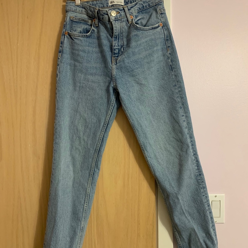 Slim fit high rise Zara jeans